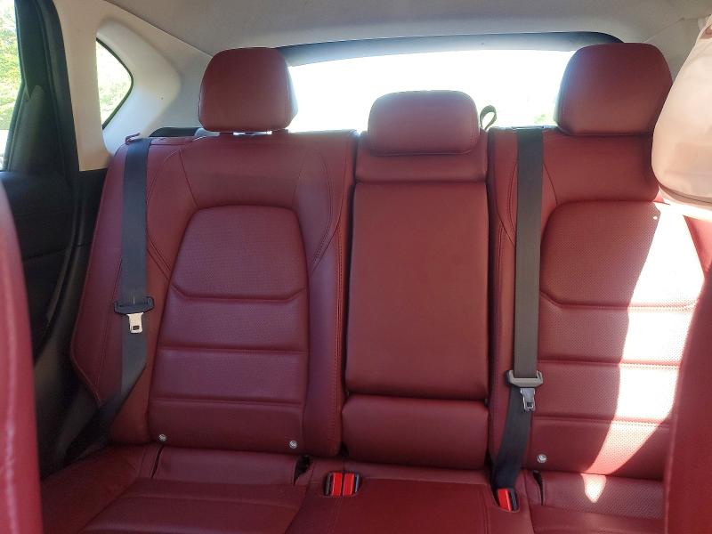 Продажа на аукционе авто 2022 Mazda Cx-5, vin: JM3KFBCMXN0639891, номер лота: 53327696