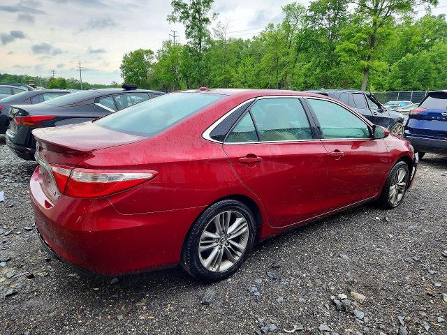 2015 Toyota Camry Hybrid მანქანა იყიდება აუქციონზე, vin: 4T1BD1FK2FU143220, აუქციონის ნომერი: 52612526