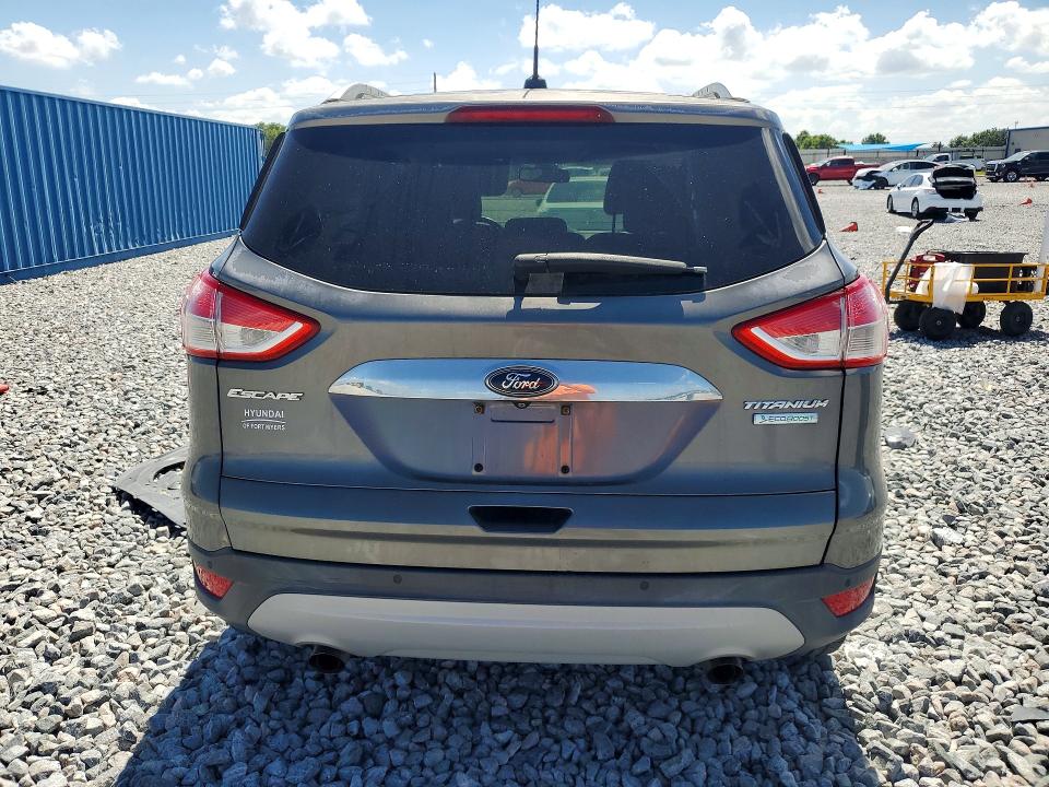 52672656 :رقم المزاد ، 1FMCU0J9XEUB93610 vin ، 2014 Ford Escape مزاد بيع
