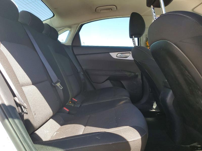 2023 Kia Forte მანქანა იყიდება აუქციონზე, vin: 3KPF24AD1PE635470, აუქციონის ნომერი: 52505256