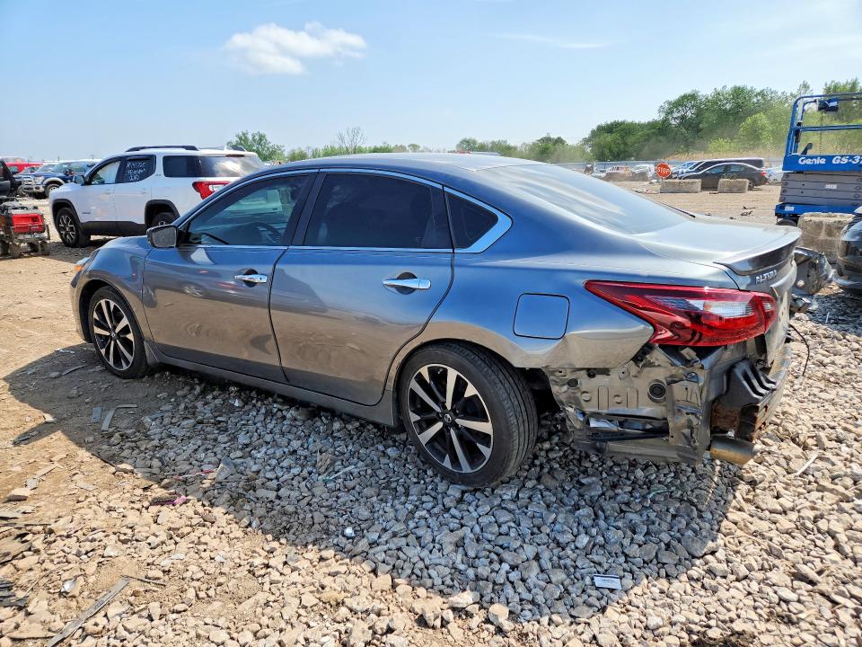 Продажа на аукционе авто 2018 Nissan Altima, vin: 1N4AL3AP8JC117484, номер лота: 54498186