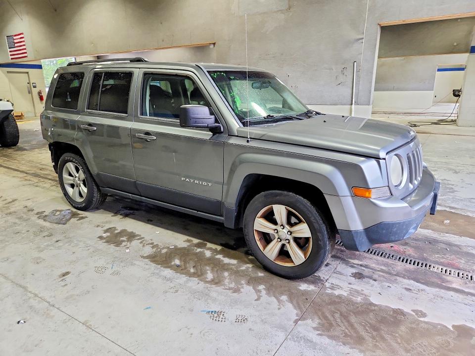 51812886 :رقم المزاد ، 1C4NJPBB3ED512068 vin ، 2014 Jeep Patriot مزاد بيع