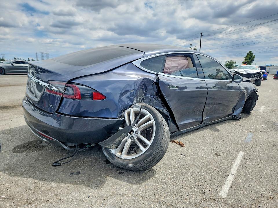 Aukcja sprzedaży 2015 Tesla Model S, vin: 5YJSA1S12FF080283, numer aukcji: 53770346