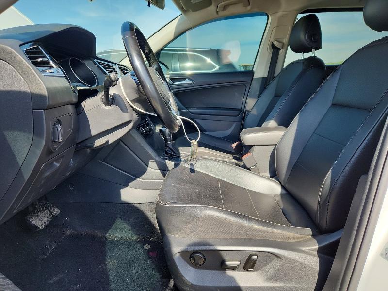 Продажа на аукционе авто 2018 Volkswagen Tiguan, vin: 3VV2B7AX8JM042259, номер лота: 53948026