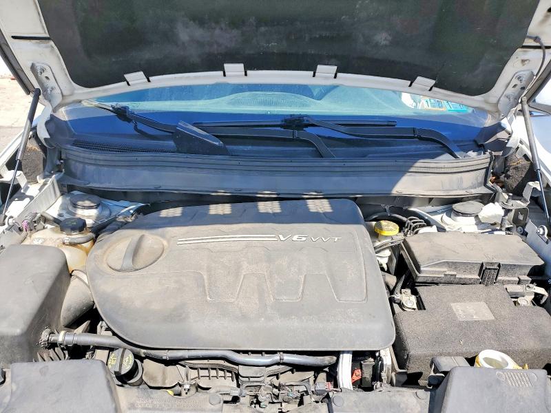 55221206 :رقم المزاد ، 1C4PJMDX2JD515313 vin ، 2018 Jeep Cherokee مزاد بيع