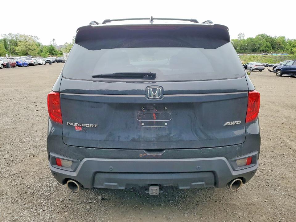 Продажа на аукционе авто 2023 Honda Passport, vin: 5FNYF8H53PB030492, номер лота: 54055436