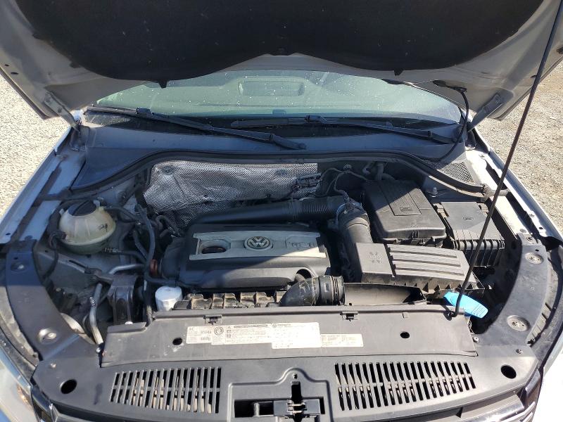 2012 Volkswagen Tiguan მანქანა იყიდება აუქციონზე, vin: WVGAV7AX4CW581803, აუქციონის ნომერი: 54167426