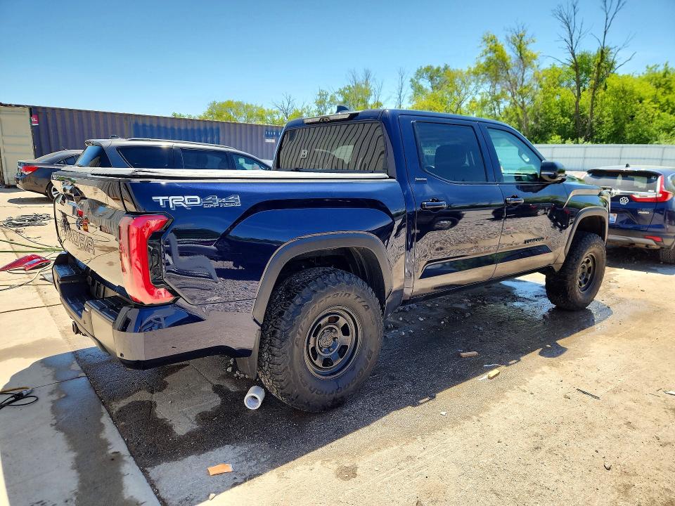 Продажа на аукционе авто 2024 Toyota Tundra, vin: 5TFWC5DB1RX055099, номер лота: 55059006