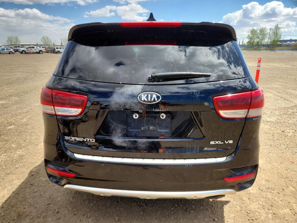 Продажа на аукционе авто 2018 Kia Sorento, vin: 5XYPKDA55JG381723, номер лота: 53102446