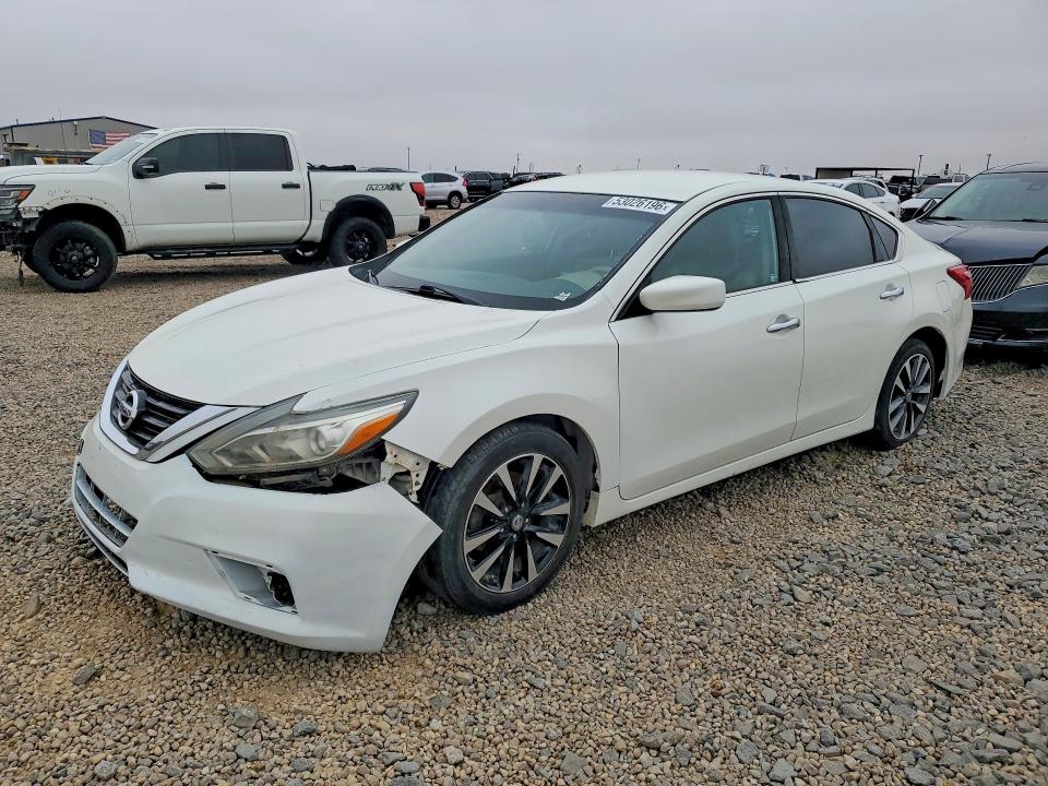 Продажа на аукционе авто 2017 Nissan Altima, vin: 1N4AL3AP0HC161456, номер лота: 53026196