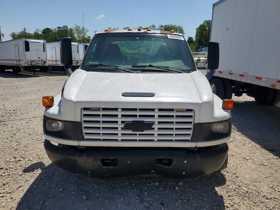 53690846 :رقم المزاد ، 1GBE4C1285F530995 vin ، 2005 Chev 4500 مزاد بيع