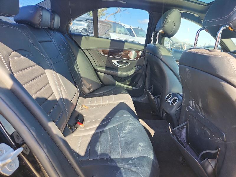Продажа на аукционе авто 2015 Mercedes-benz C, vin: 55SWF4KB8FU007740, номер лота: 51798366