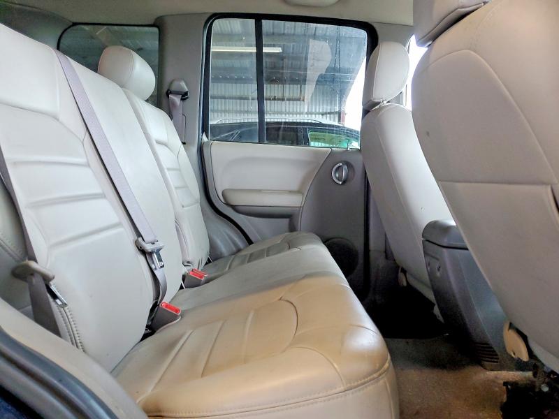 52074946 :رقم المزاد ، 1J4GL58K54W139174 vin ، 2004 Jeep Liberty مزاد بيع