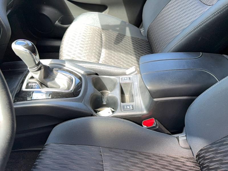 52853056 :رقم المزاد ، 5N1AT2MV9JC845437 vin ، 2018 Nissan Rogue مزاد بيع
