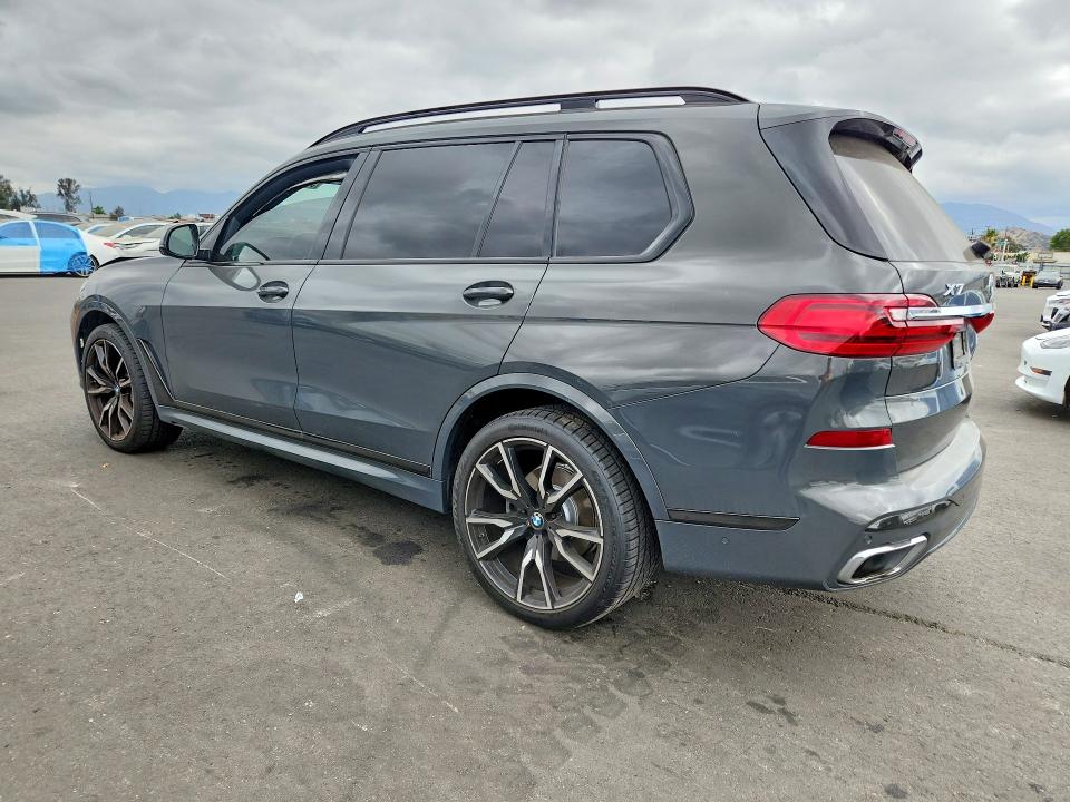 54999046 :رقم المزاد ، 5UXCW2C00M9H88302 vin ، 2021 Bmw X7 مزاد بيع