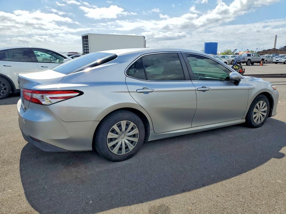Продажа на аукционе авто 2018 Toyota Camry, vin: 4T1B31HK7JU002359, номер лота: 51335256