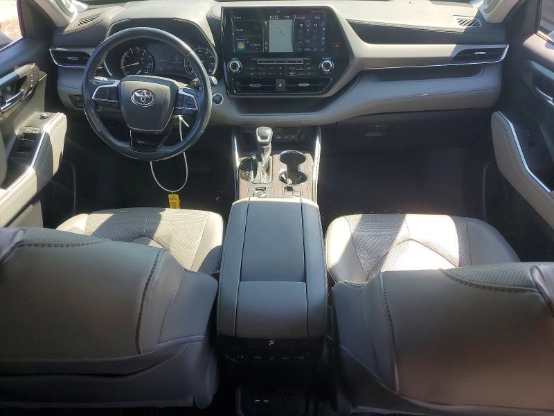 2021 Toyota Highlander მანქანა იყიდება აუქციონზე, vin: 5TDDZRBH8MS090421, აუქციონის ნომერი: 52289526