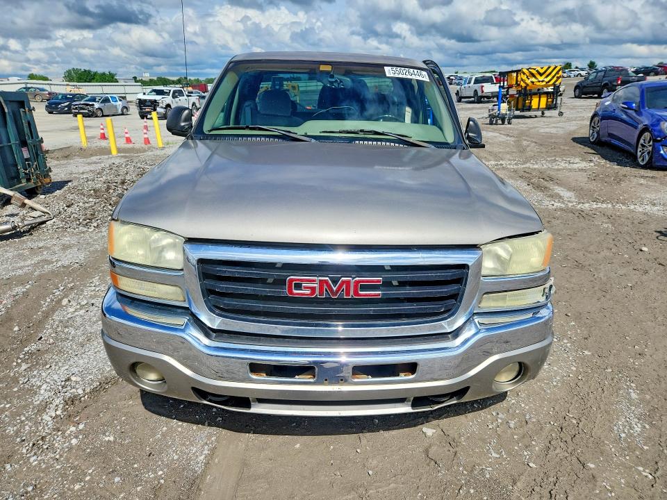 55026446 :رقم المزاد ، 2GTEC19T731398882 vin ، 2003 Gmc New Sierra مزاد بيع