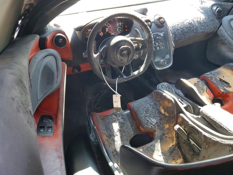 53667336 :رقم المزاد ، SBM13SAA4LW008027 vin ، 2020 Mclaren Automotive 600lt مزاد بيع