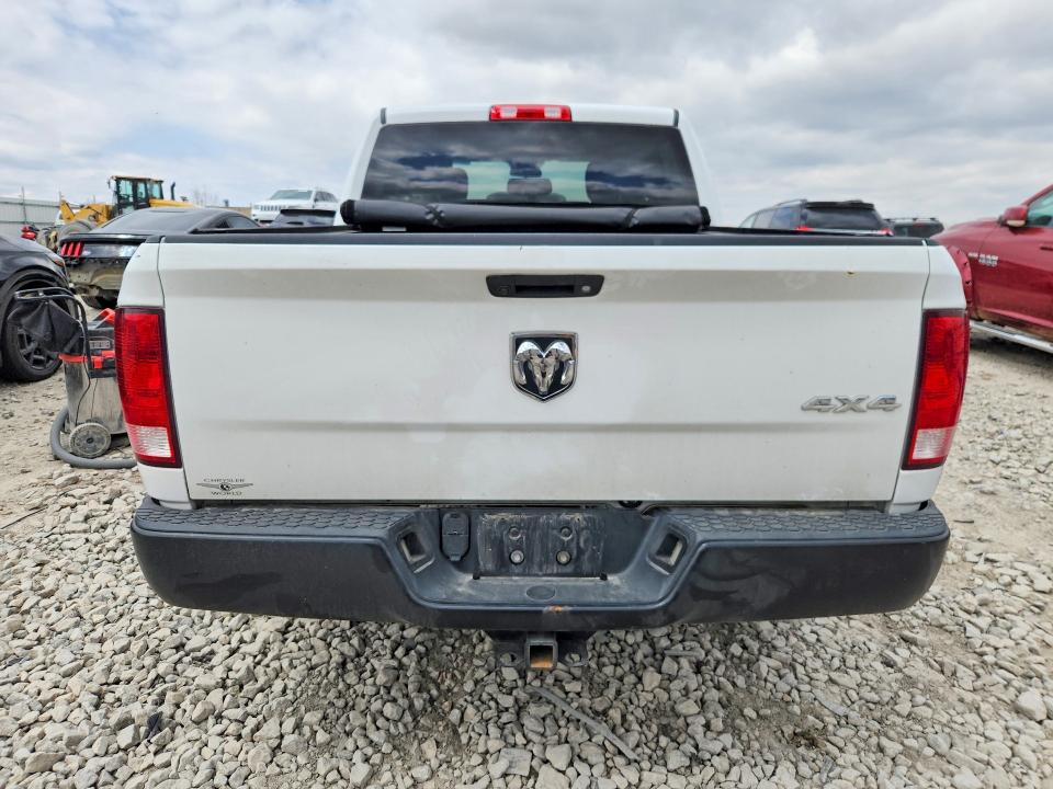 52756296 :رقم المزاد ، 3C6RR7KT6JG140250 vin ، 2018 Ram 1500 مزاد بيع
