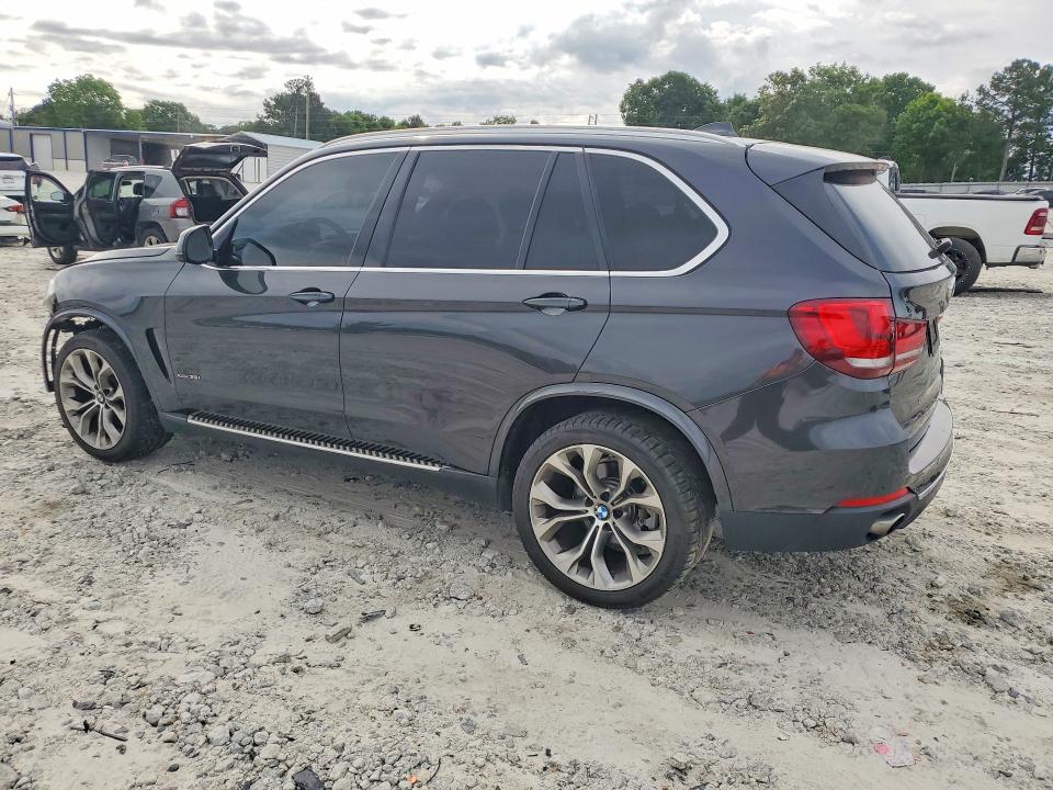 51834506 :رقم المزاد ، 5UXKR0C32H0V82083 vin ، 2017 Bmw X5 مزاد بيع