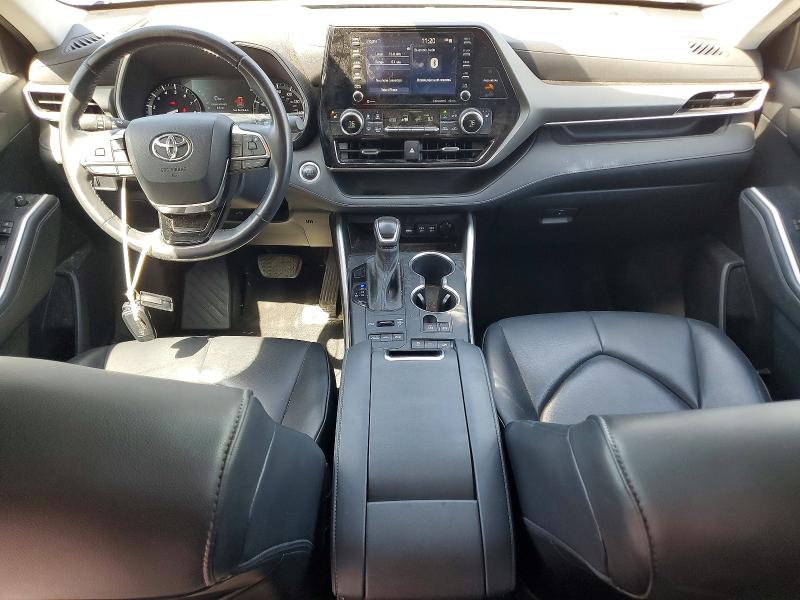 2021 Toyota Highlander მანქანა იყიდება აუქციონზე, vin: 5TDGZRBH4MS143483, აუქციონის ნომერი: 52049646