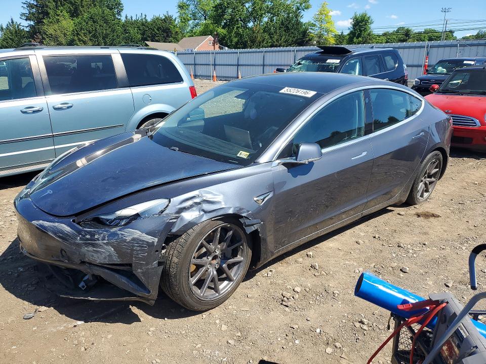 2020 Tesla Model 3 მანქანა იყიდება აუქციონზე, vin: 5YJ3E1EA2LF658026, აუქციონის ნომერი: 55226196