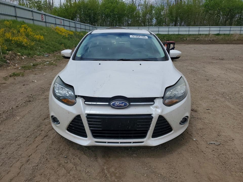 2013 Ford Focus მანქანა იყიდება აუქციონზე, vin: 1FADP3N25DL131072, აუქციონის ნომერი: 51354186