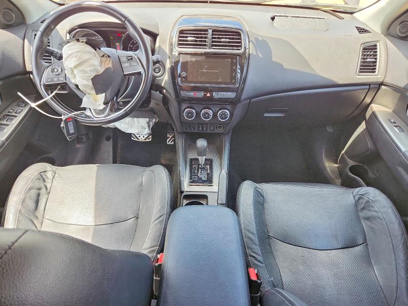 53846256 :رقم المزاد ، JA4AP4AW4JZ011875 vin ، 2018 Mitsubishi Outlander Sport مزاد بيع