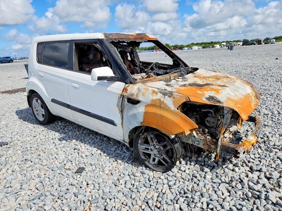 54507026 :رقم المزاد ، KNDJT2A28A7701496 vin ، 2010 Kia Soul مزاد بيع