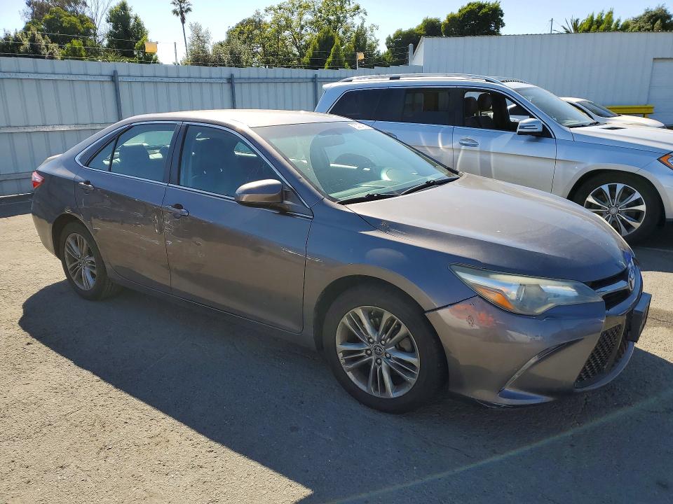 Продаж на аукціоні авто 2015 Toyota Camry, vin: 4T1BF1FK0FU952029, номер лоту: 53974936
