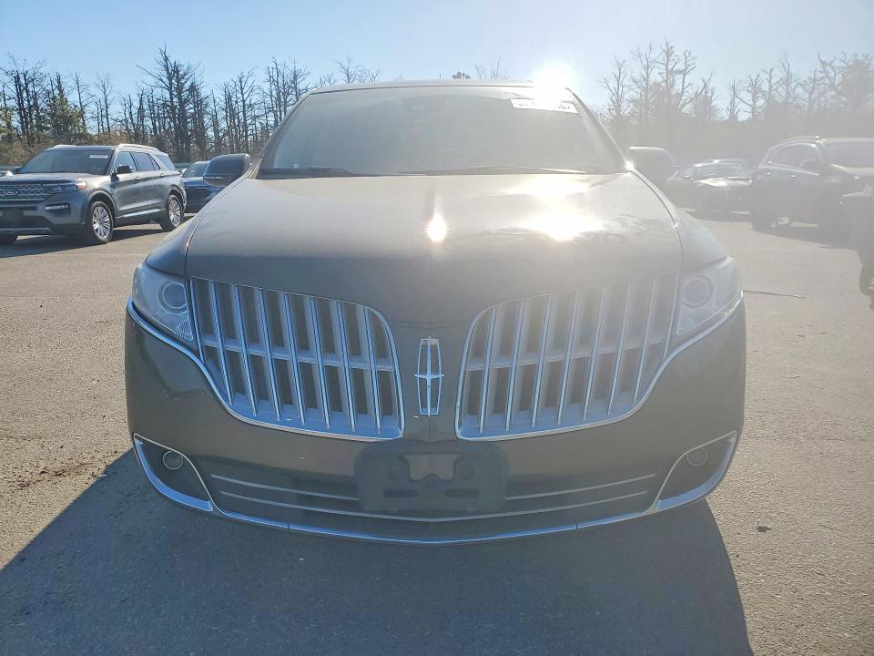 2011 Lincoln Mkt მანქანა იყიდება აუქციონზე, vin: 2LMHJ5AT1BBJ52926, აუქციონის ნომერი: 52104836