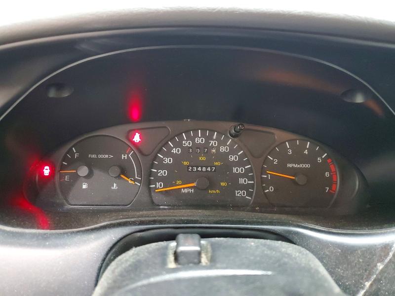 1997 Ford Thunderbird მანქანა იყიდება აუქციონზე, vin: 1FALP624XVH142298, აუქციონის ნომერი: 52712736