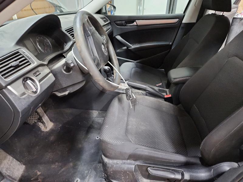 53711026 :رقم المزاد ، 1VWAH7A39CC026711 vin ، 2012 Volkswagen Passat مزاد بيع