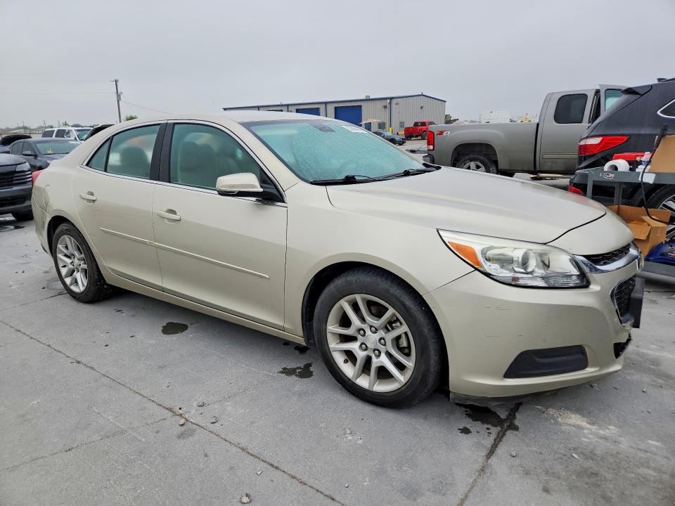 53996406 :رقم المزاد ، 1G11C5SL8FF110681 vin ، 2015 Chevrolet Malibu مزاد بيع