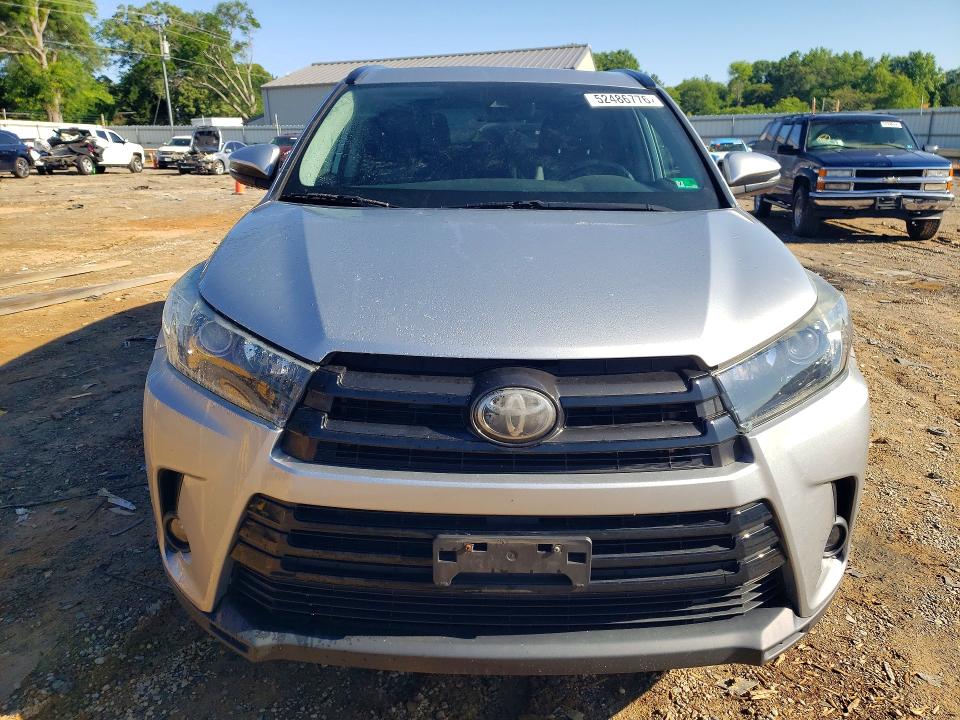 2019 Toyota Highlander მანქანა იყიდება აუქციონზე, vin: 5TDJZRFH3KS567220, აუქციონის ნომერი: 52486776