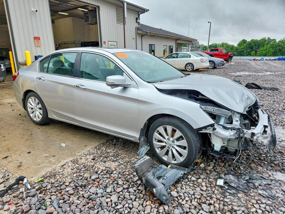 54057646 :رقم المزاد ، 1HGCR2F81EA243363 vin ، 2014 Honda Accord مزاد بيع