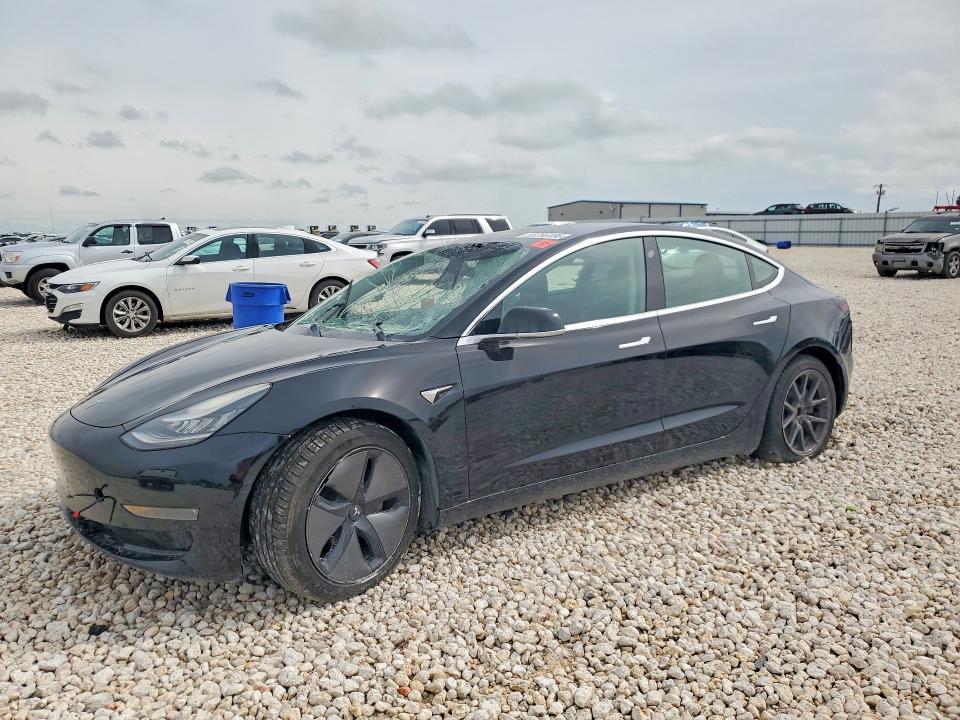 53256186 :رقم المزاد ، 5YJ3E1EB2KF384205 vin ، 2019 Tesla Model 3 مزاد بيع