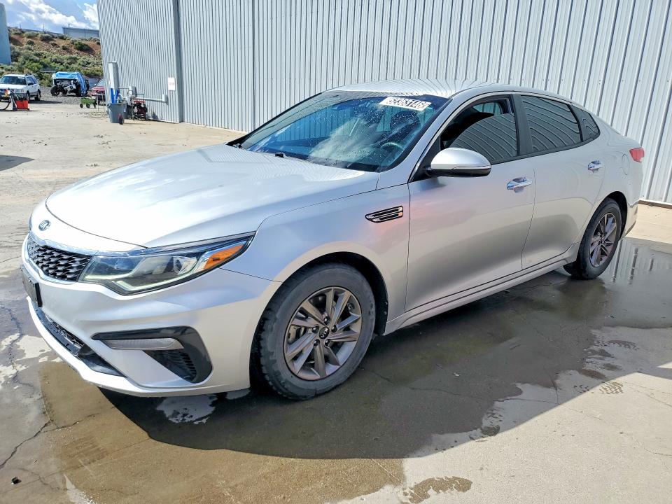 2020 Kia Optima მანქანა იყიდება აუქციონზე, vin: 5XXGT4L30LG381709, აუქციონის ნომერი: 52363146