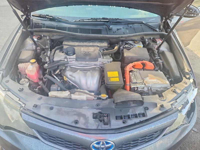 2014 Toyota Camry Hybrid მანქანა იყიდება აუქციონზე, vin: 4T1BD1FK0EU129718, აუქციონის ნომერი: 55280596