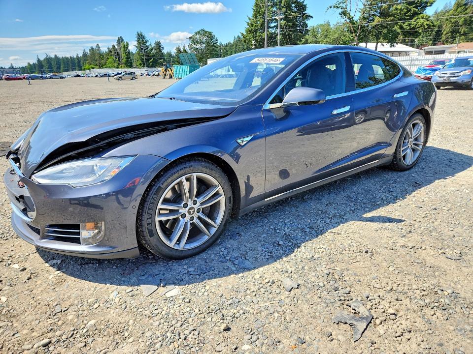 Продаж на аукціоні авто 2015 Tesla Model S, vin: 5YJSA1H20FFP70307, номер лоту: 54661646