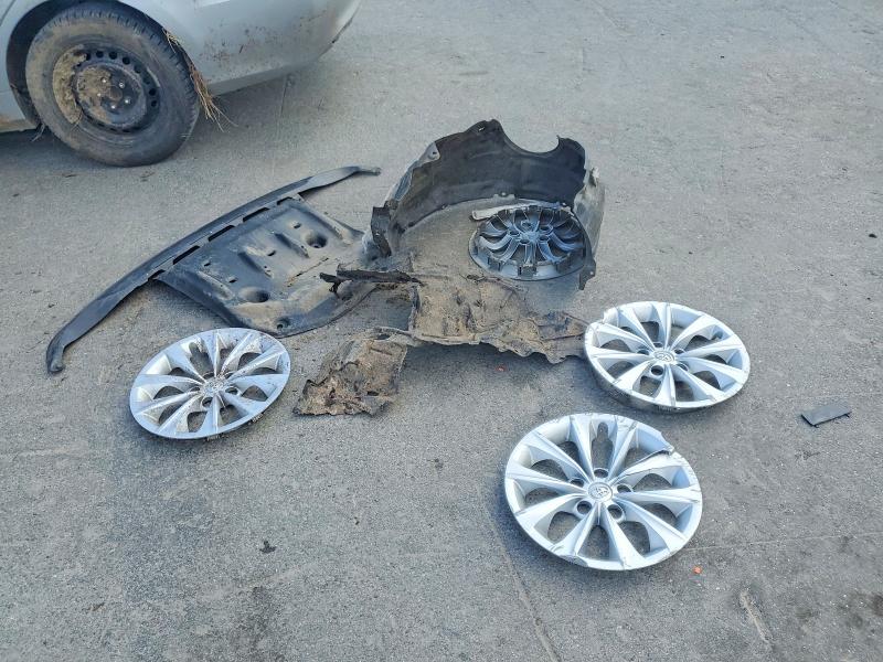 2017 Toyota Camry Hybrid მანქანა იყიდება აუქციონზე, vin: 4T1BD1FK7HU219680, აუქციონის ნომერი: 52605276