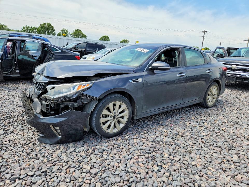 52219436 :رقم المزاد ، 5XXGT4L31JG217396 vin ، 2018 Kia Optima مزاد بيع