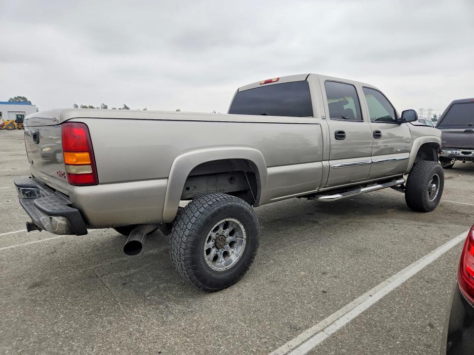 2003 Gmc Sierra მანქანა იყიდება აუქციონზე, vin: 1GTHC23173F155799, აუქციონის ნომერი: 53991946