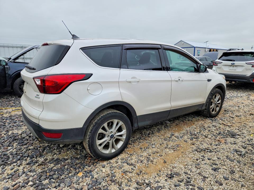 Продажа на аукционе авто 2019 Ford Escape, vin: 1FMCU0GD9KUA11659, номер лота: 54309066
