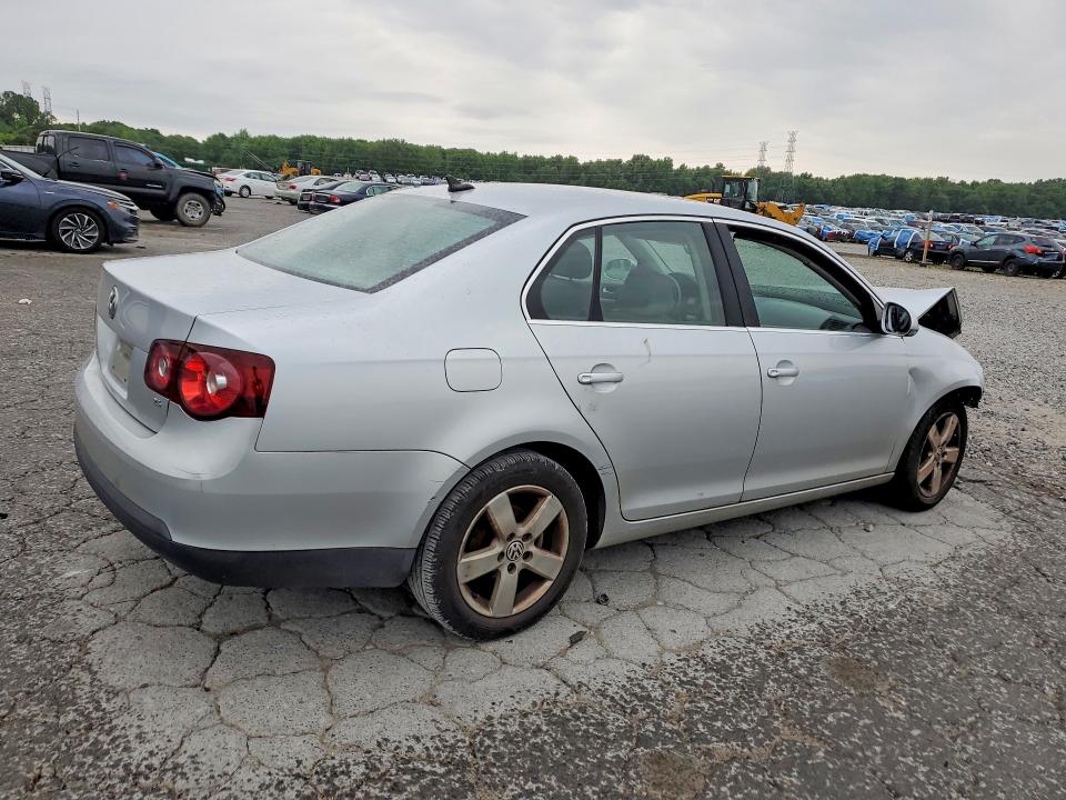 Продажа на аукционе авто 2008 Volkswagen Jetta, vin: 3VWRM71K78M178899, номер лота: 52152356