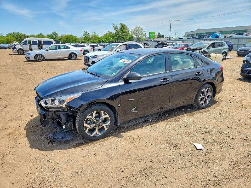 2020 Kia Forte მანქანა იყიდება აუქციონზე, vin: 3KPF24AD4LE237437, აუქციონის ნომერი: 55586836