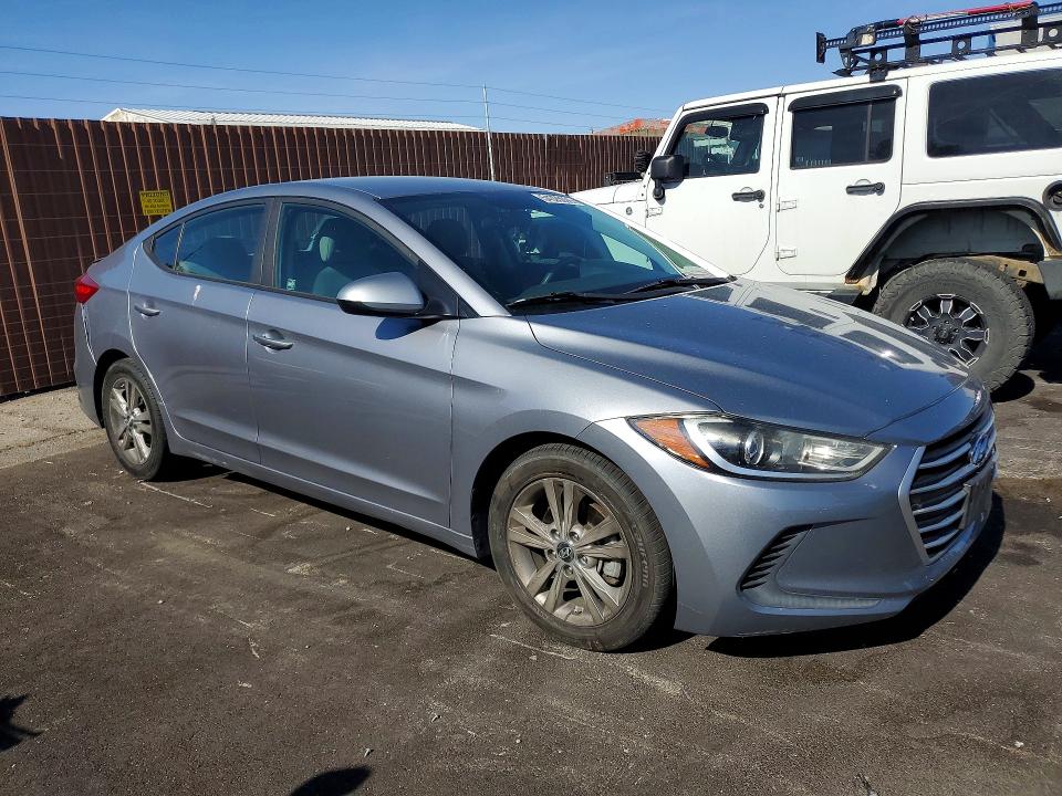54395096 :رقم المزاد ، 5NPD84LF2HH024283 vin ، 2017 Hyundai Elantra مزاد بيع