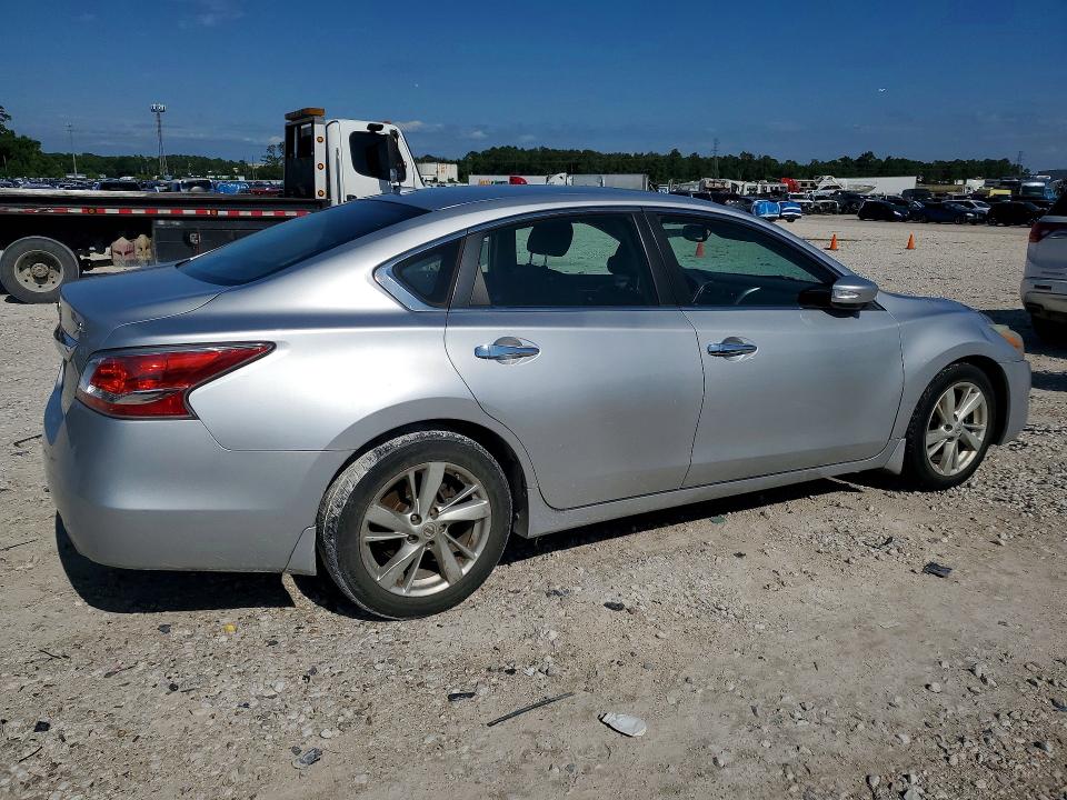 53272626 :رقم المزاد ، 1N4AL3AP5FN891686 vin ، 2015 Nissan Altima مزاد بيع