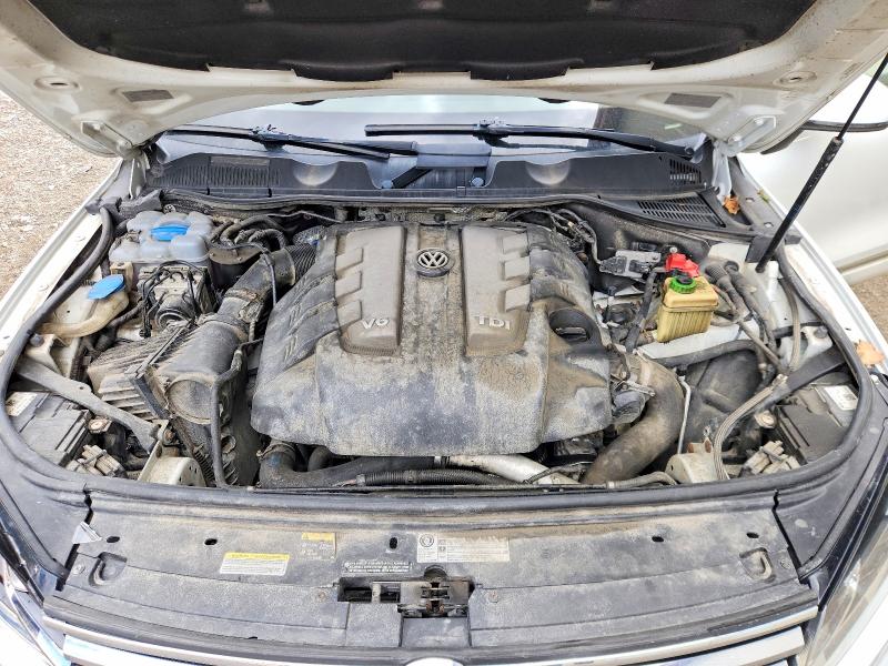 Aukcja sprzedaży 2015 Volkswagen Touareg, vin: WVGEP9BP2FD003219, numer aukcji: 52782346